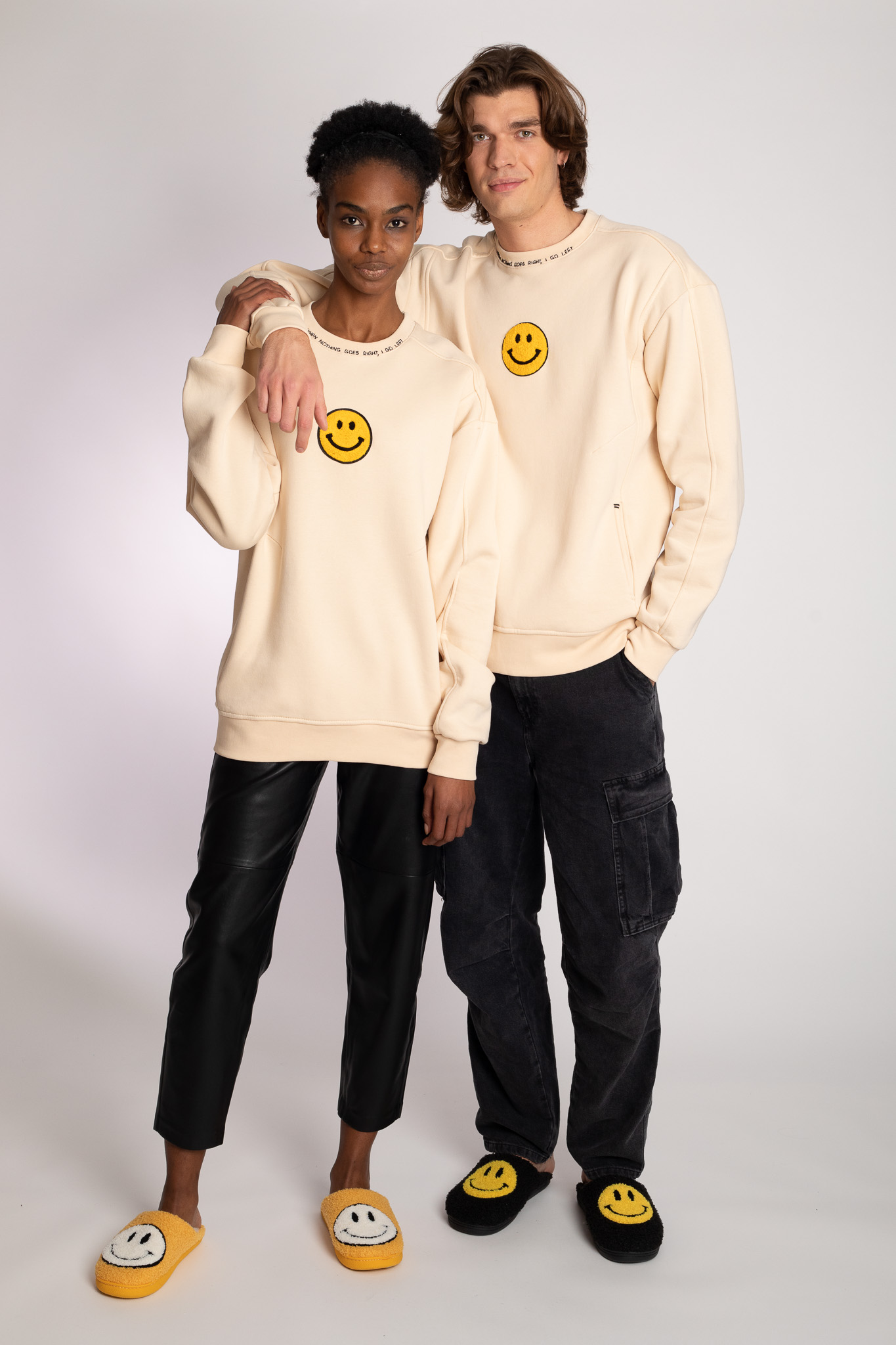 beige sweatshirt women